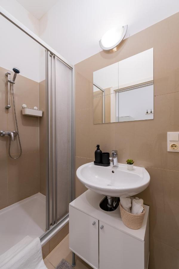 My City Apartment Vienna- One Bedroom Экстерьер фото